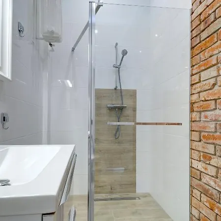 Dom & House Chlebnicka Apartment *